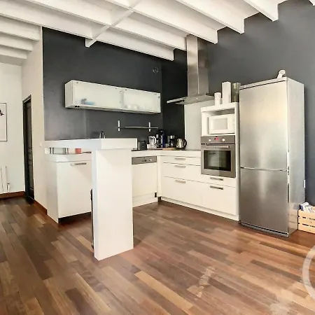 Loft Hyper Centre 6 Pers Avec Parking Apartment