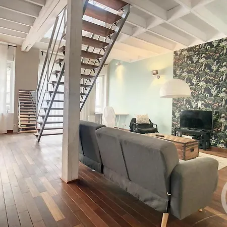 Loft Hyper Centre 6 Pers Avec Parking * Reims
